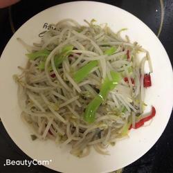 青椒豆芽菜的做法[图]