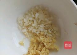 蒜蓉油麦菜的做法图解2