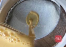 焦糖鸡蛋布丁的做法图解4