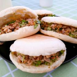 肉夹馍(白吉馍做法)的做法[图]