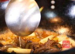 鲁菜经典葱烧海参的做法图解2