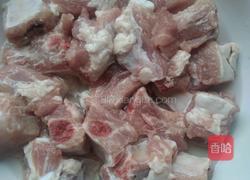 排骨玉米海带汤的做法图解1