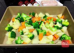 香肠烤土豆的做法图解4