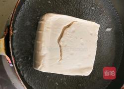 香煎金豆腐的做法图解1