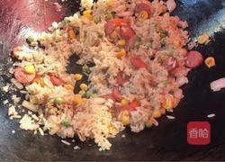 牛肉肠炒饭的做法图解6