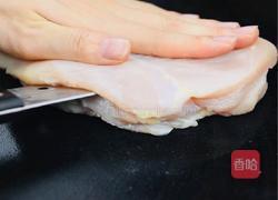 减肥餐～香煎鸡扒的做法图解2