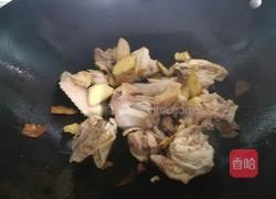 香菇闷鸡的做法图解6