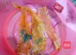 牛奶红枣炖鱼胶的做法图解1