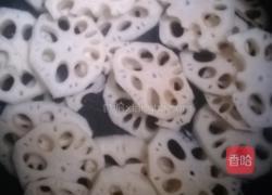 糖醋藕片的做法图解3