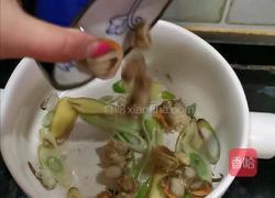 扇贝木耳菜鸡蛋疙瘩汤的做法图解9