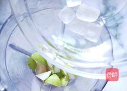 梨不仅可以当水果生吃还可以做成去暑饮料喝的做法图解3