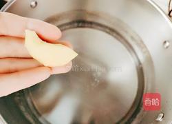 蒲菜炖鸡的做法图解5