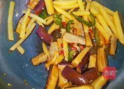 茄子土豆条的做法图解8