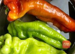 简约虎皮尖椒的做法图解1