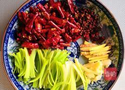 辣子鸡的做法图解2