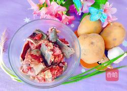 甲鱼烧土豆的做法图解1