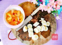 香蕉黑布林的做法图解3