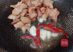 五花肉炒四季豆的做法图解4