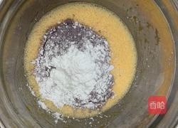 血糯米蒸蛋糕的做法图解3