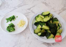 黄瓜凉粉的做法图解2