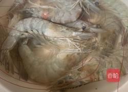 油焖大虾的做法图解1