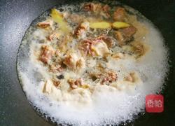 营养滋补的虫草炖鸡汤的做法图解7