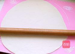 奶香花卷的做法图解4