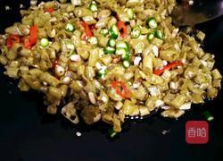 拿肉都不换的 (清炒酸豆角） 的做法图解9