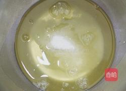 双色白玉卷的做法图解1