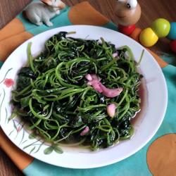 清炒红苋菜的做法[图]