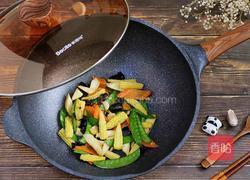 玉米笋炒时蔬的做法图解11
