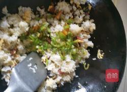 腊肠炒饭的做法图解5