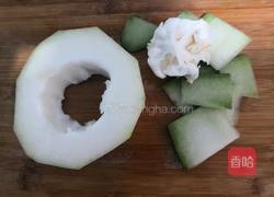 鲫鱼冬瓜汤的做法图解1