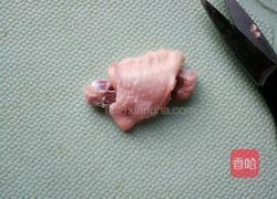 胡萝卜苦瓜酿鸡翅的做法图解5