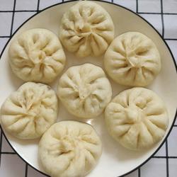 猪肉粉丝包子的做法[图]