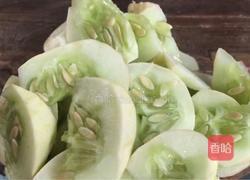 木耳烧黄瓜的做法图解3