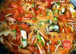 茄汁虾仁菌菇汤的做法图解18