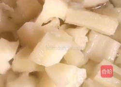 凉拌藕丁的做法图解3