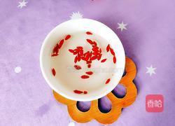 银耳百合汤的做法图解5