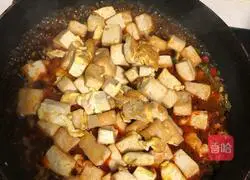 Illustration of making sauce-flavored tofu 8