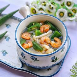 健康营养的秋葵虾仁菌菇汤的做法[图]