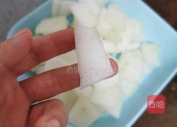 冬瓜鱼丸汤的做法图解3