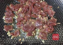 洋葱炒牛肉的做法图解3