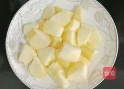 苹果烧鸡翅的做法图解1