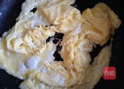 韭苔炒鸡蛋的做法图解5