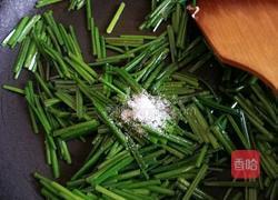 韭苔炒鸡蛋的做法图解8