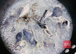 滋补乌鸡山药汤的做法图解3