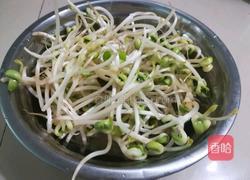 黄豆芽炒粉丝的做法图解3