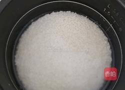 网红闷饭的做法图解1
