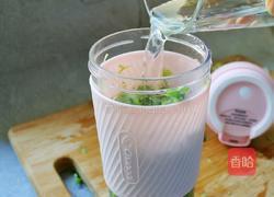 蜂蜜苦菊汁的做法图解4